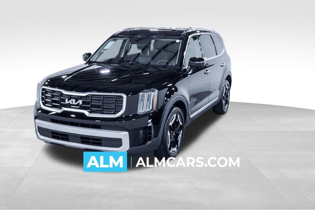 Used 2024 Kia Telluride S w/ S Sunroof Package