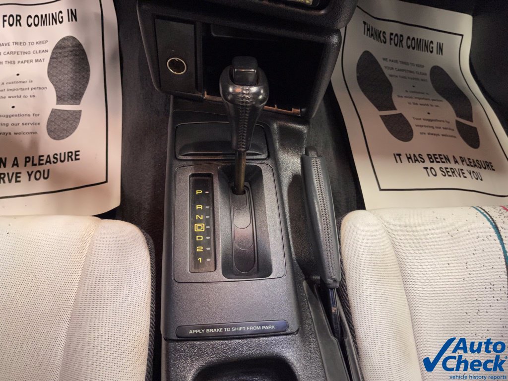 Used 1993 Chevrolet Camaro Z28 RWD image 36