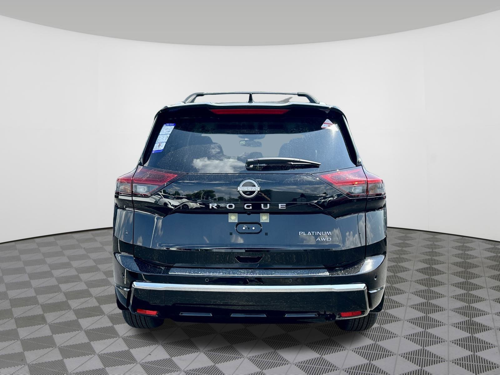 New 2026 Nissan Rogue Platinum image 18