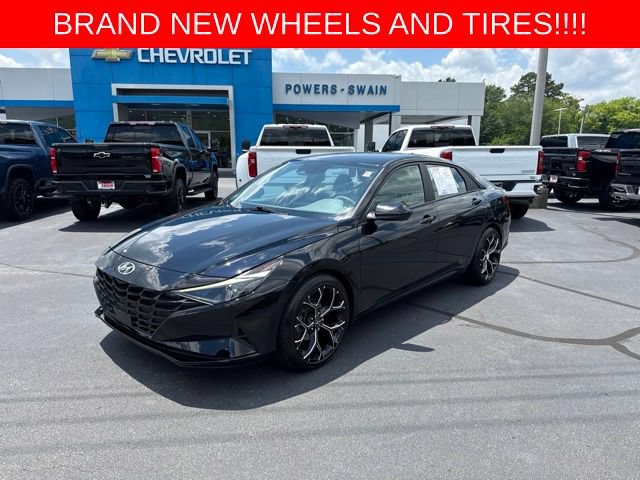 Used 2023 Hyundai Elantra SEL w/ Convenience Package