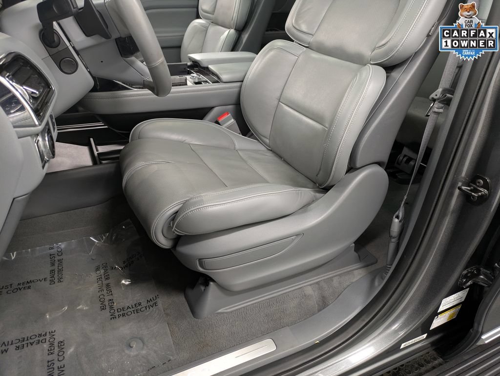 Used 2018 Lincoln Navigator L Reserve w/ Technology Package AWD/4WD image 10