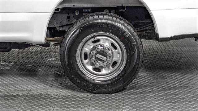 Used 2017 Ford F250 XL w/ Power Equipment Group RWD image 29