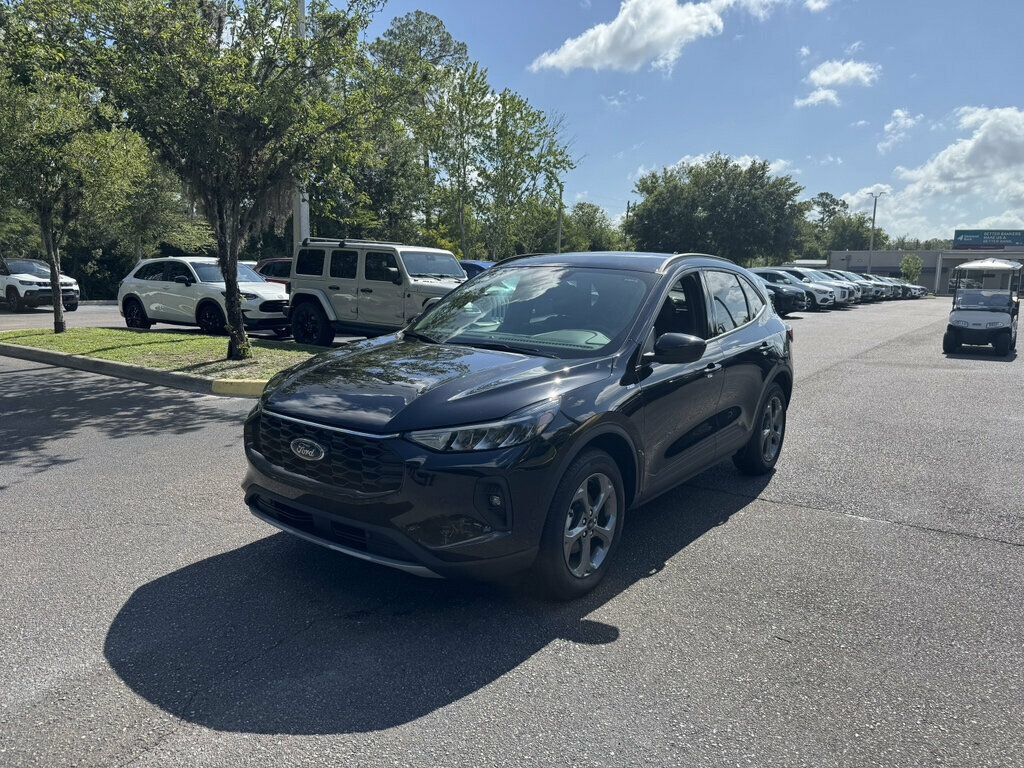 Used 2025 Ford Escape ST-Line Select