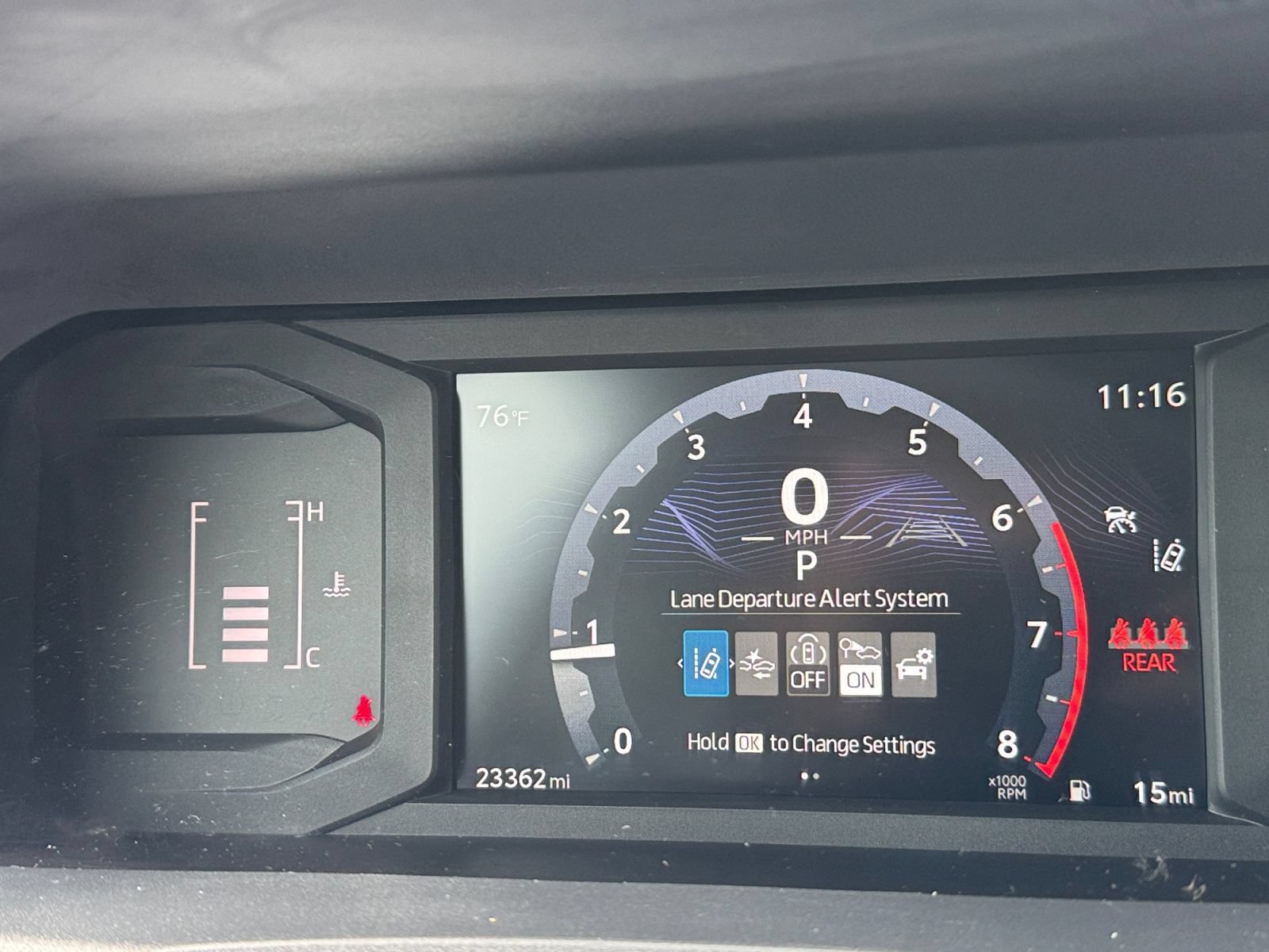 Used 2025 Toyota Tacoma SR AWD/4WD image 21