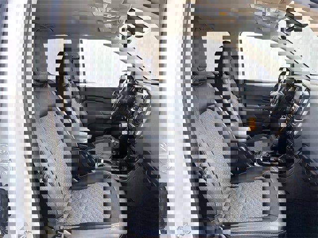 Used 2018 Chevrolet Colorado Z71 image 29