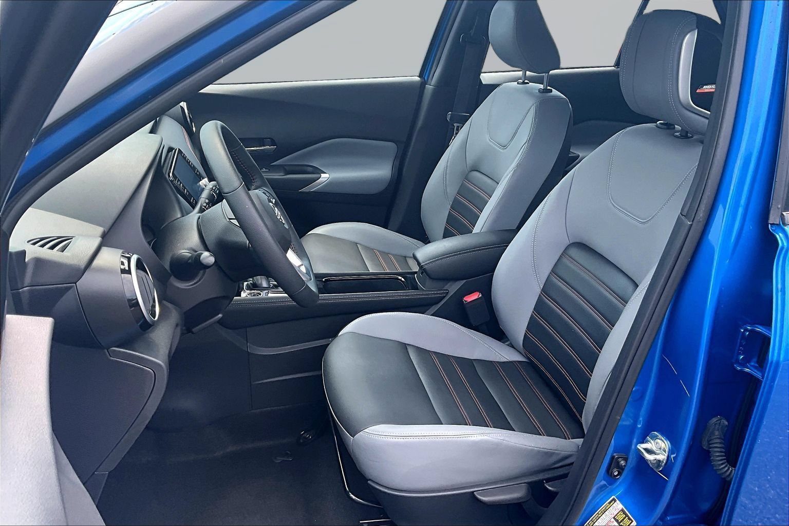 Certified 2023 Nissan Kicks SR w/ SR Premium Package FWD image 22