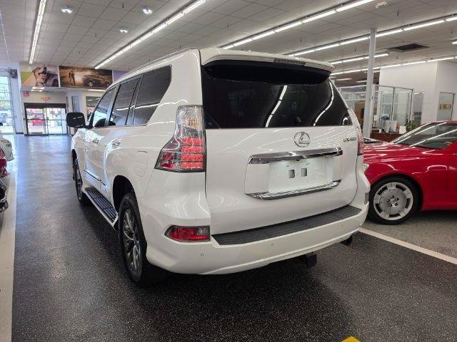 Used 2015 Lexus GX 460 Luxury AWD/4WD image 7