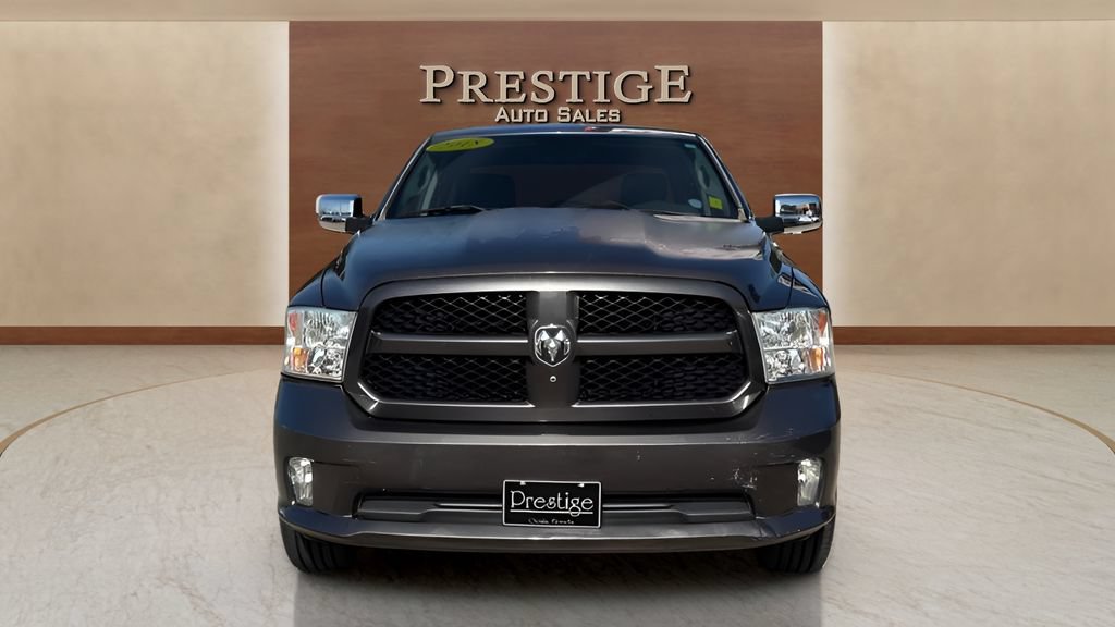 Used 2018 RAM 1500 Express RWD image 19