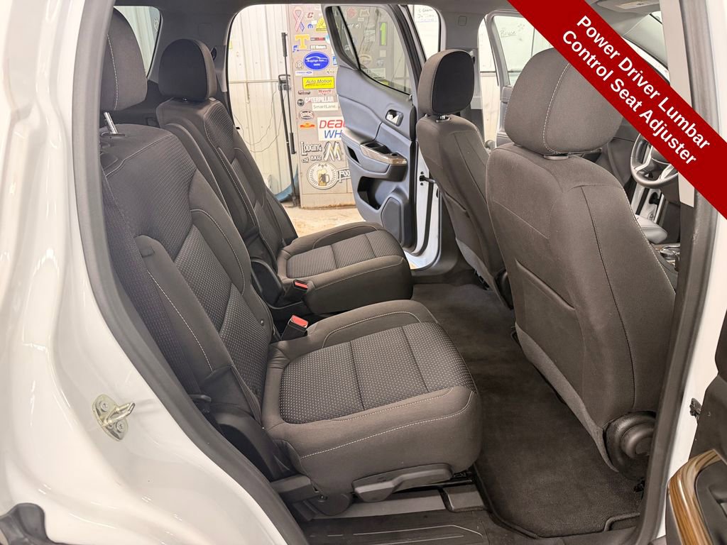 Used 2023 GMC Acadia SLE w/ Driver Convenience Package image 31