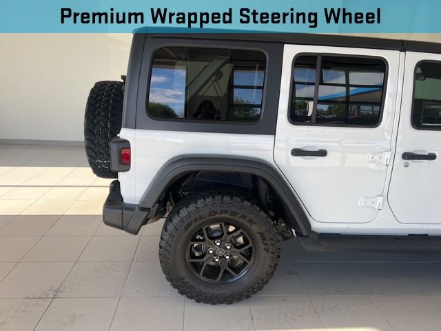 Used 2025 Jeep Wrangler Unlimited Sport AWD/4WD image 11