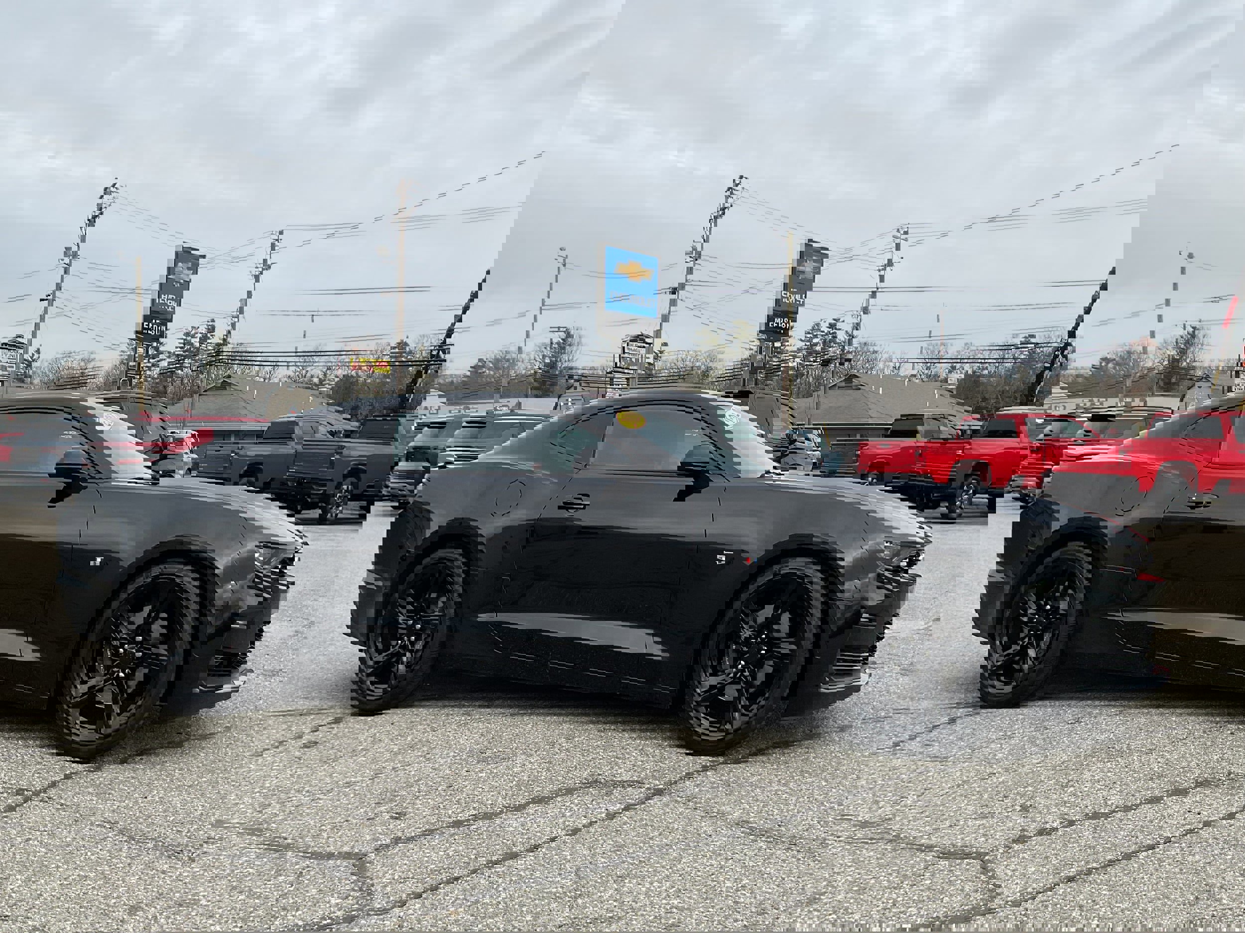 Used 2020 Chevrolet Camaro SS image 3