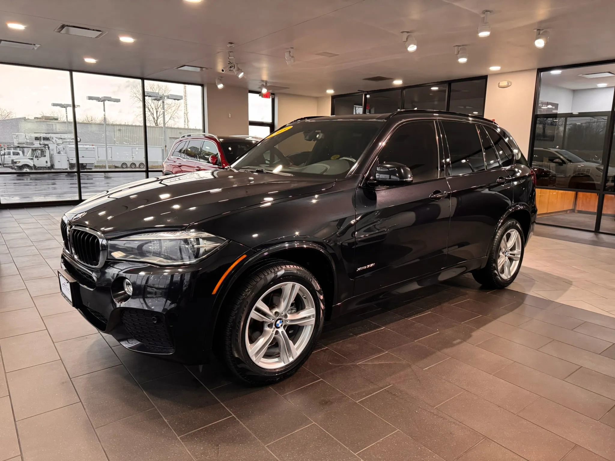 Used 2015 BMW X5 xDrive35i AWD/4WD image 2