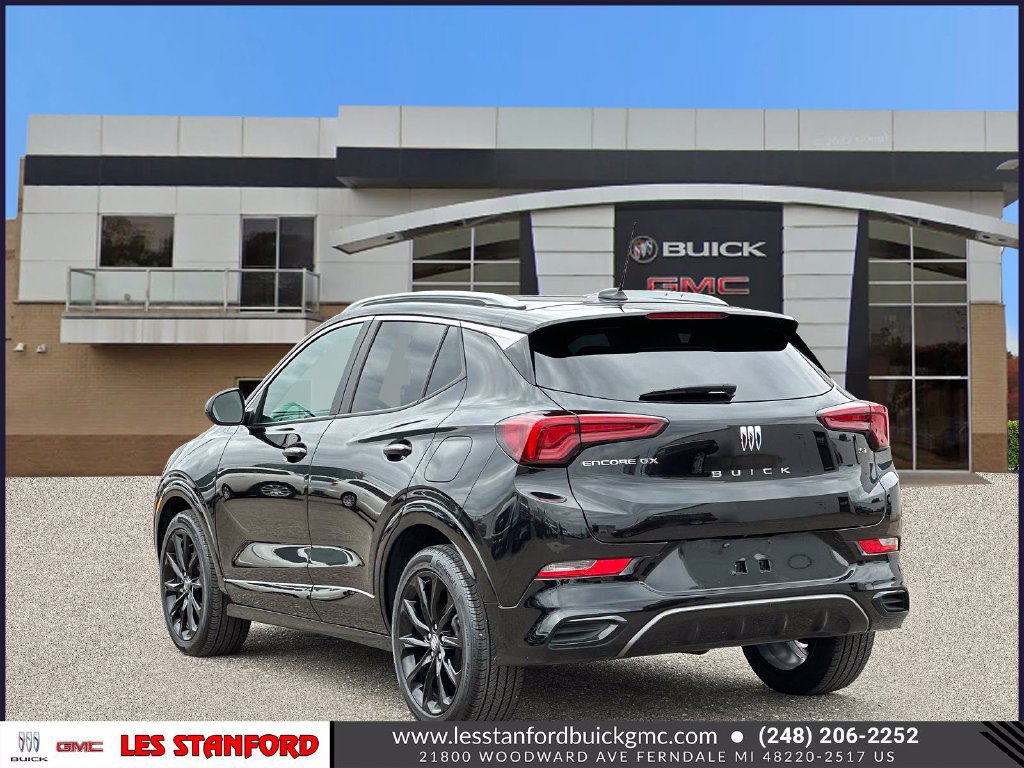 Used 2024 Buick Encore GX Sport Touring w/ Experience Buick Package FWD image 4