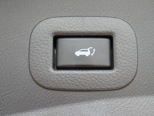 Used 2023 INFINITI QX80 Premium Select w/ Cargo Package AWD/4WD image 55