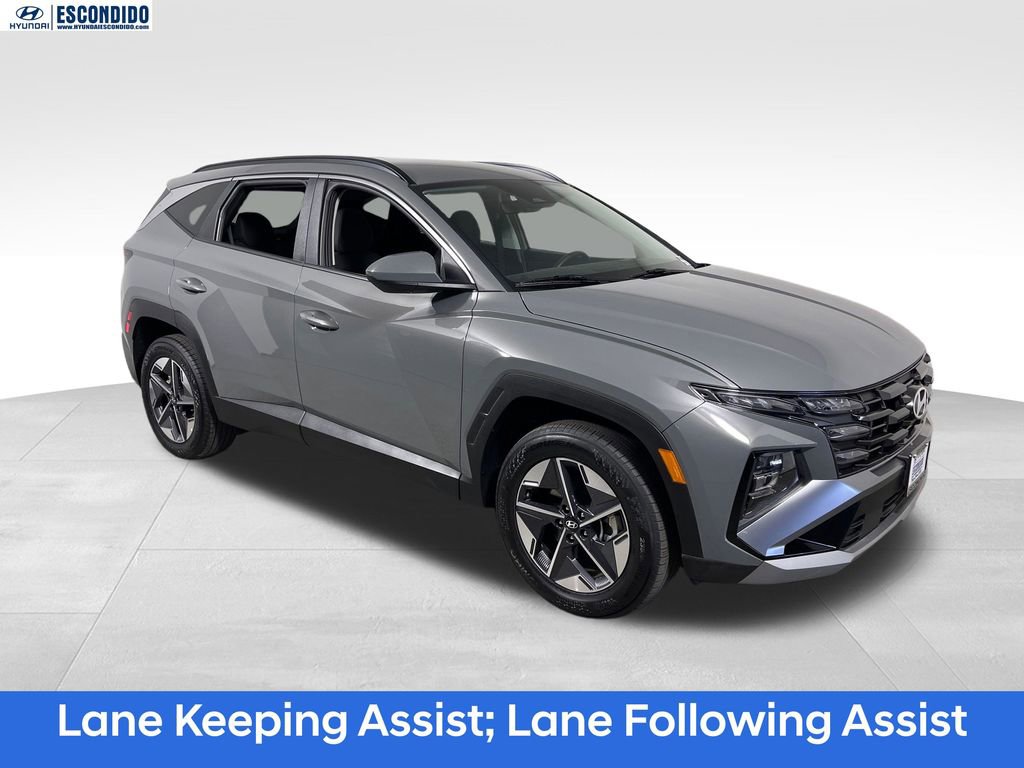 Certified 2025 Hyundai Tucson SEL AWD/4WD image 7