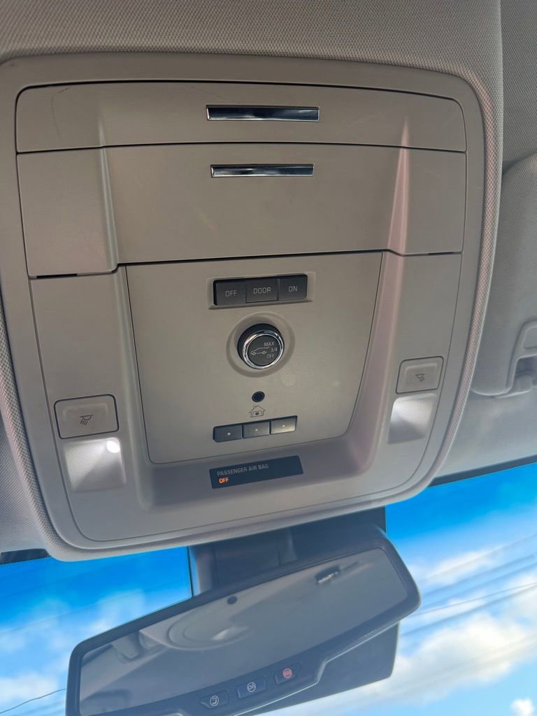 Used 2020 Chevrolet Tahoe LT image 21