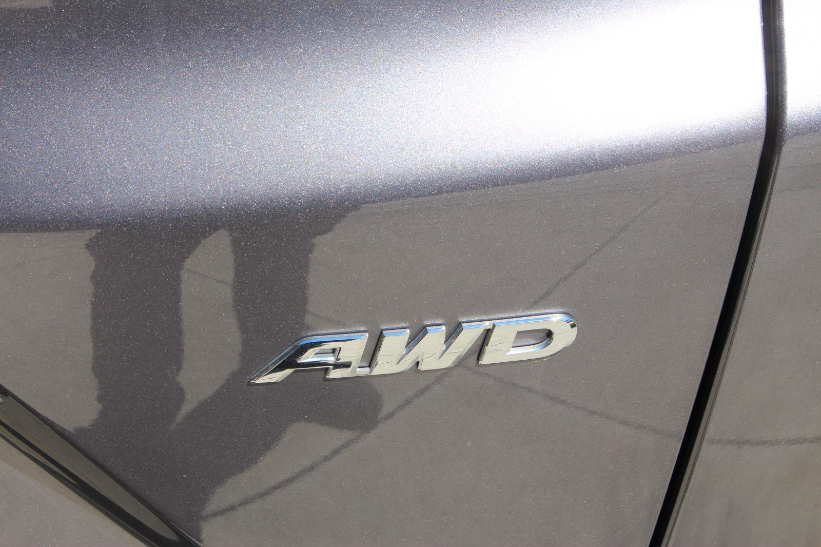 Used 2022 Honda CR-V EX-L image 11