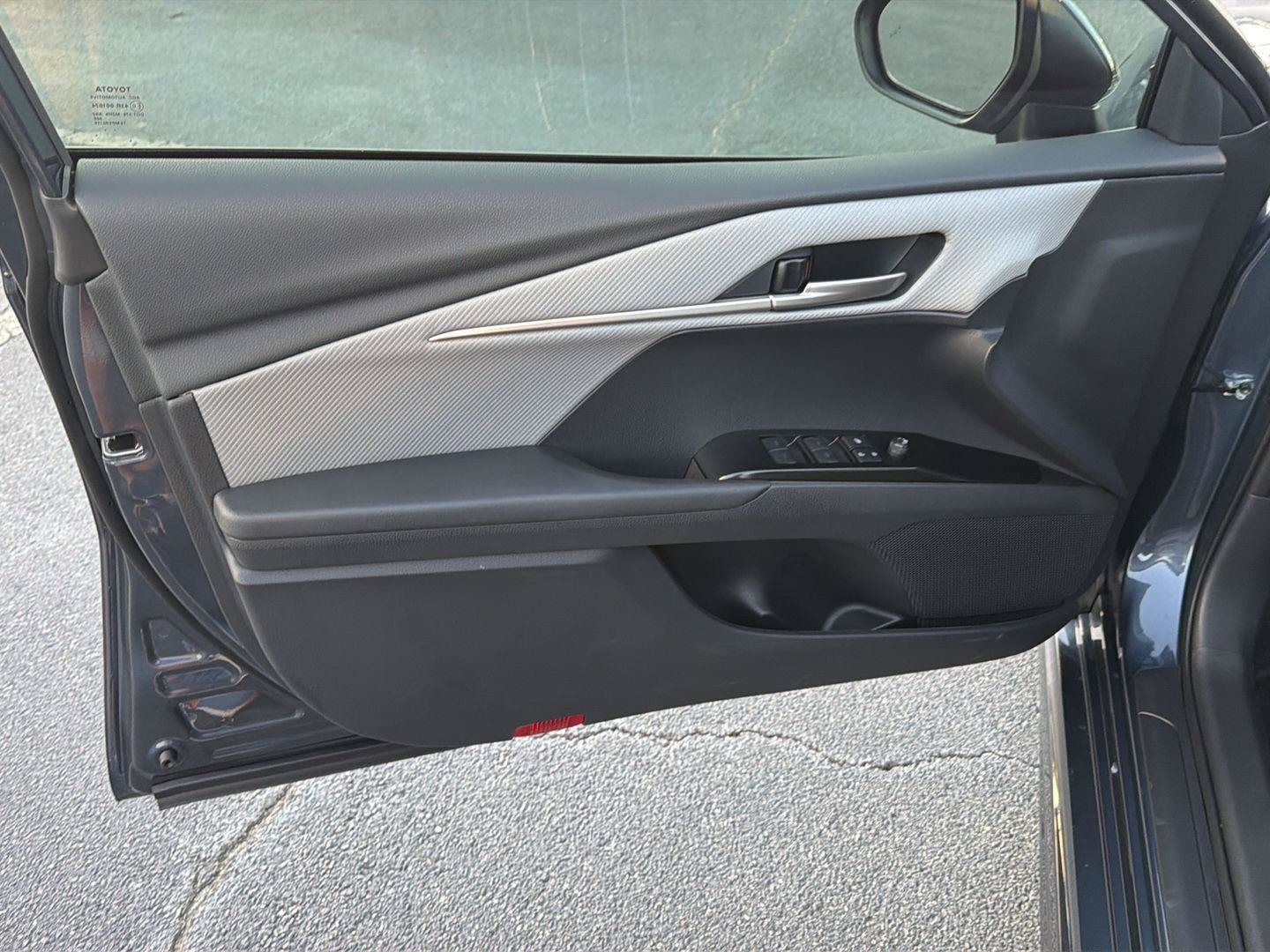 New 2026 Toyota Camry SE w/ Multimedia Upgrade Package FWD image 16