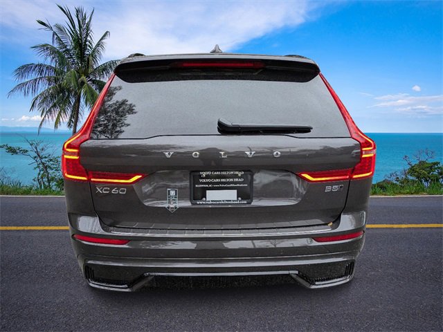 New 2025 Volvo XC60 B5 Plus w/ Climate Package image 4