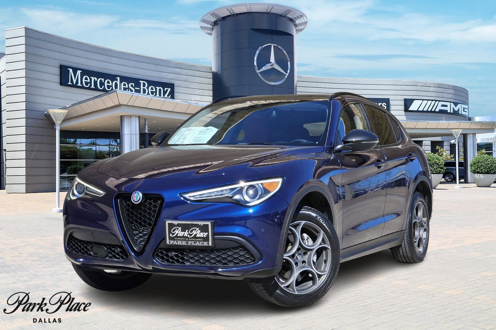 Used 2021 Alfa Romeo Stelvio Sprint w/ Nero Edizione