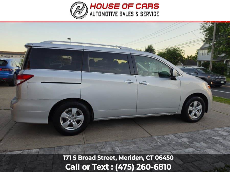 Used 2016 Nissan Quest SV w/ Leather Package FWD image 3