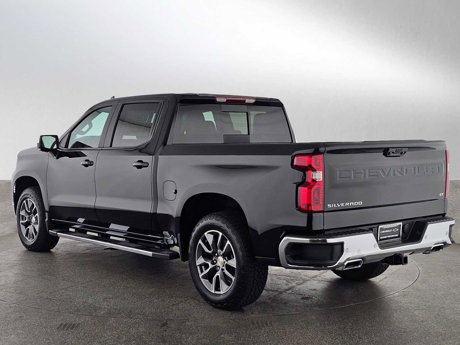 New 2026 Chevrolet Silverado 1500 LT w/ Z71 Off-Road Package image 5