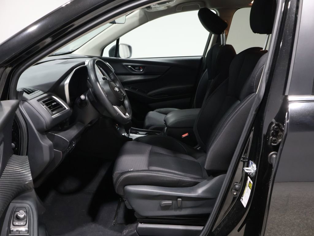 Used 2023 Subaru Ascent Premium w/ Convenience Package image 9