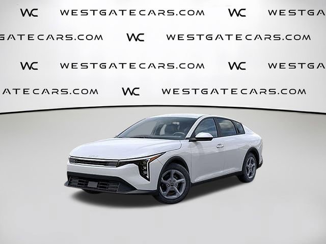 New 2025 Kia K4 LXS