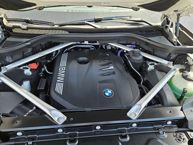 New 2026 BMW X7 xDrive40i w/ M Sport Package image 16