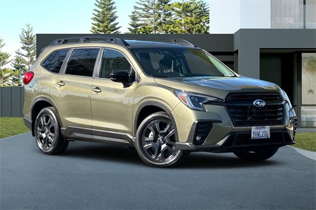 Certified 2025 Subaru Ascent Bronze Edition image 2
