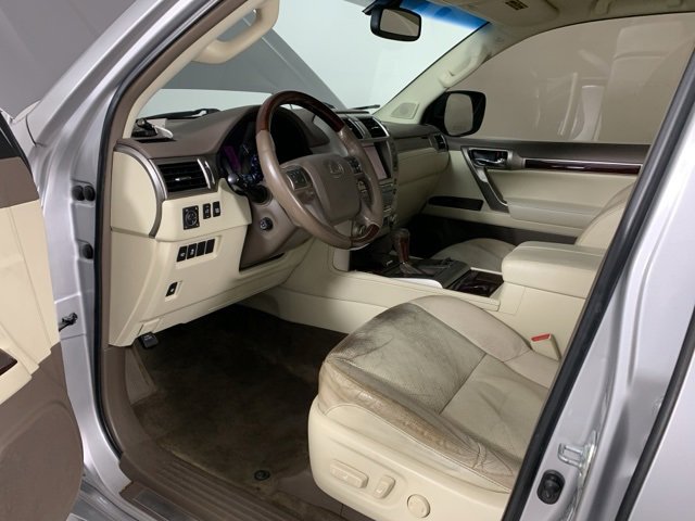 Used 2014 Lexus GX 460 image 21