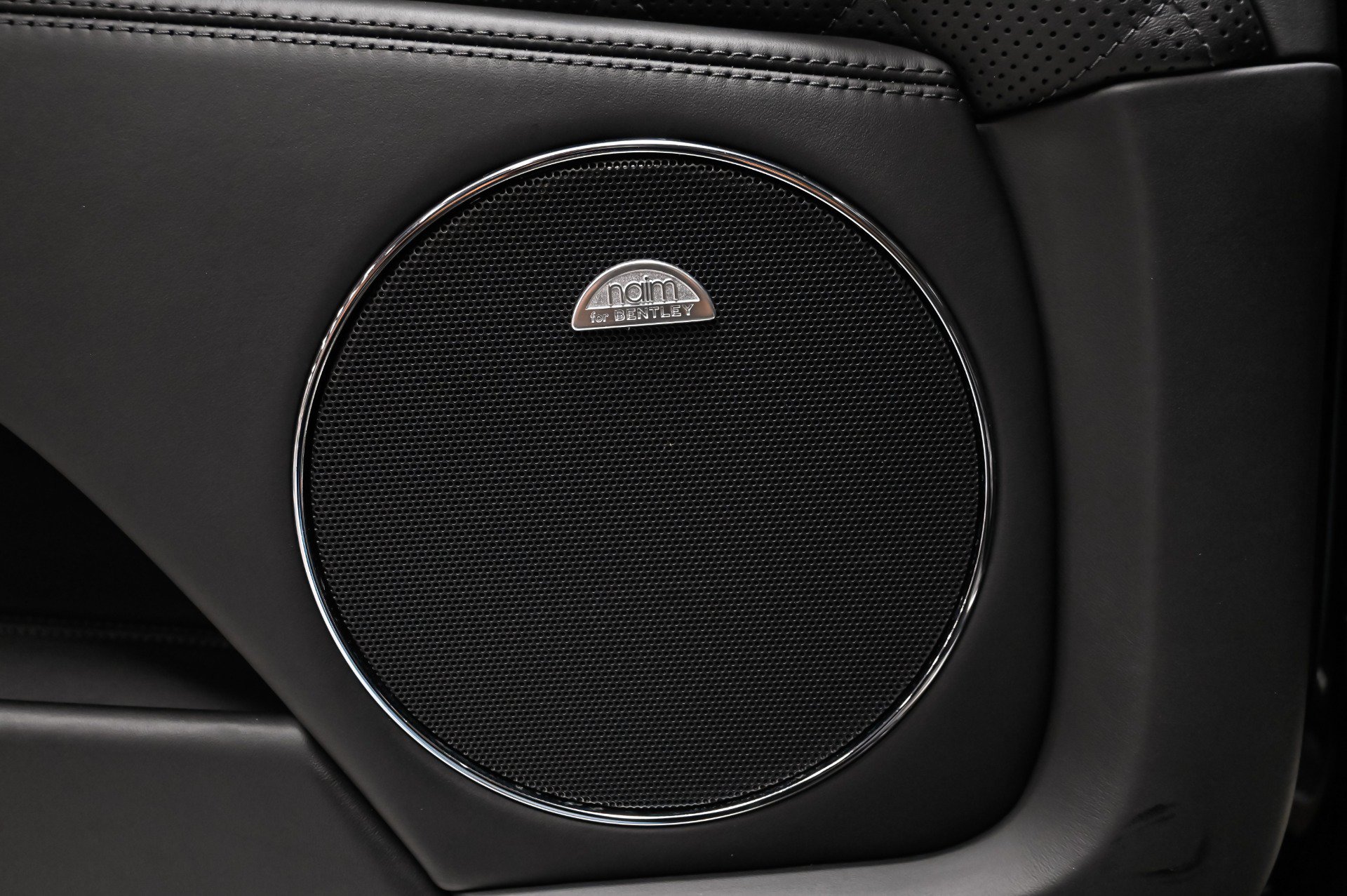 Used 2017 Bentley Flying Spur S V8 AWD/4WD image 8