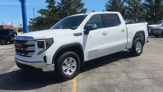 Used 2023 GMC Sierra 1500 SLE AWD/4WD image 4