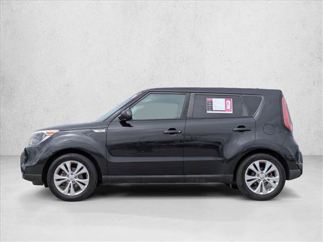 Used 2016 Kia Soul + image 6