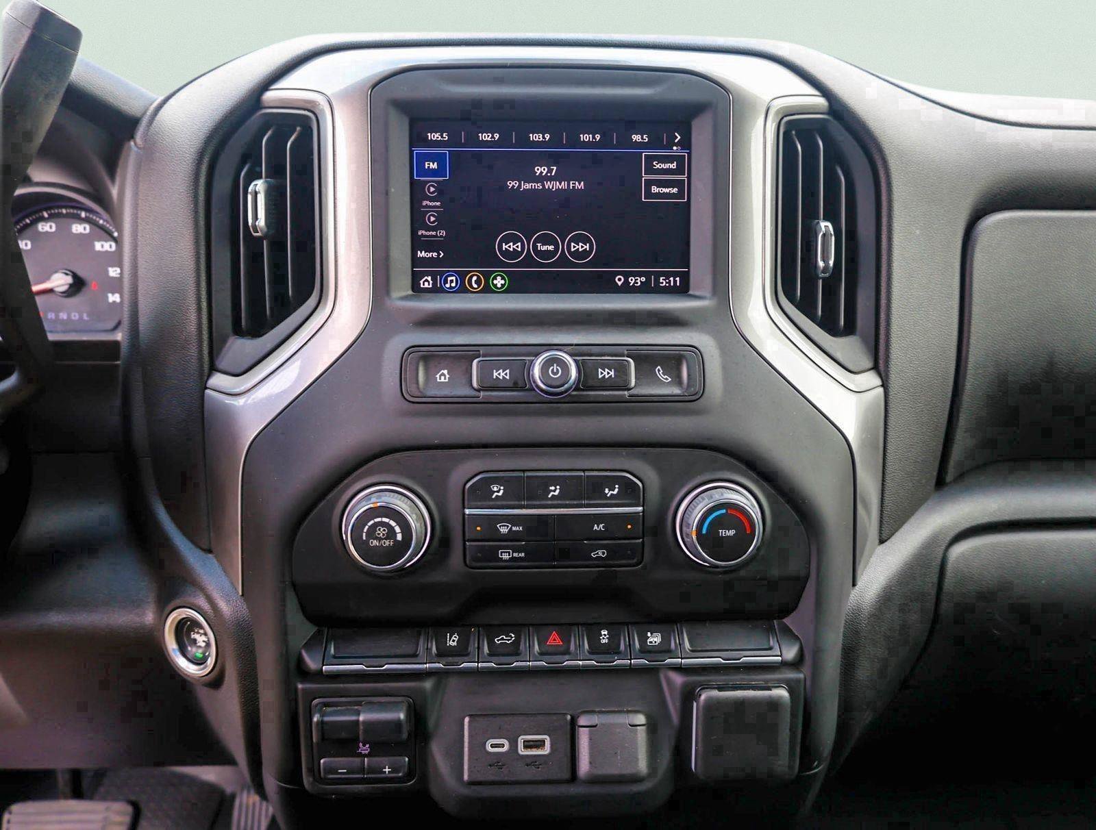 Used 2024 Chevrolet Silverado 2500 Custom w/ Custom Convenience Package AWD/4WD image 18