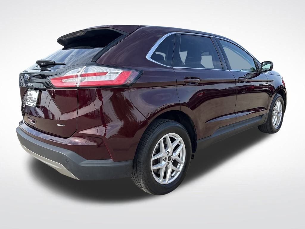 Used 2024 Ford Edge SEL image 7