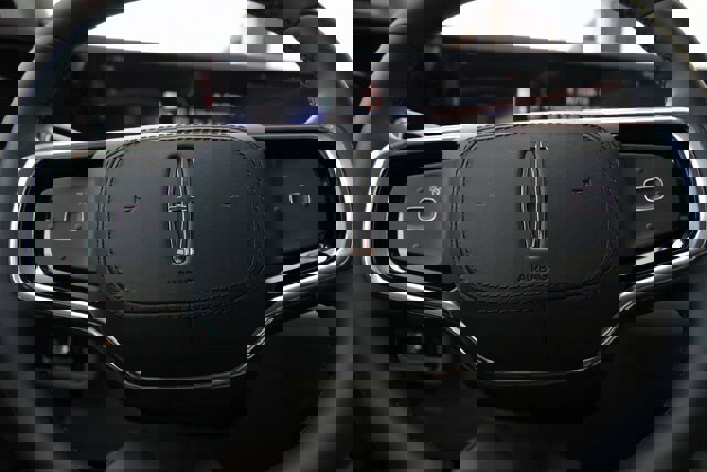 New 2026 Lincoln Nautilus Reserve image 46