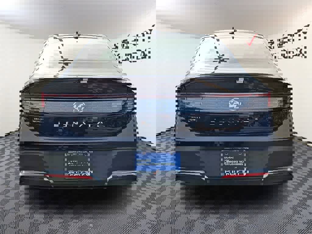 Certified 2025 Hyundai Sonata SE image 5