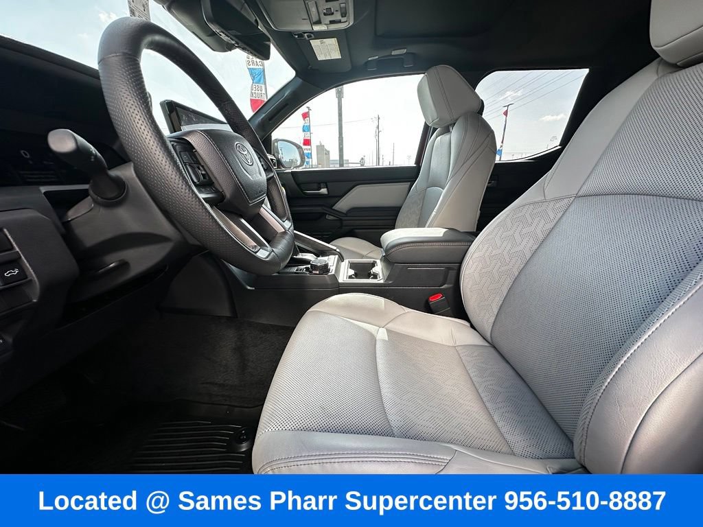 Used 2024 Toyota Tacoma Limited w/ Limited Package (LT) AWD/4WD image 29