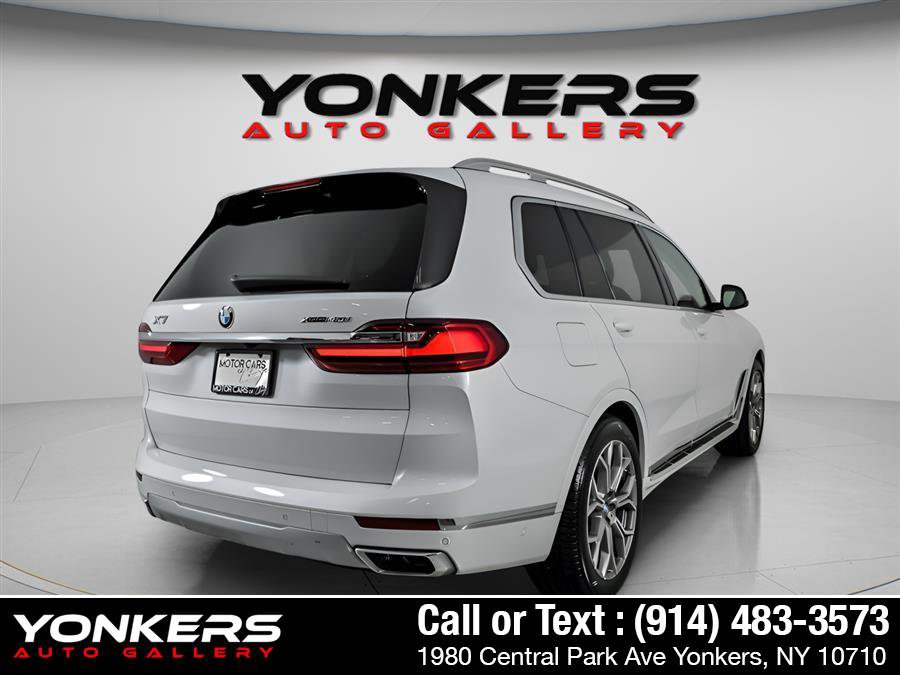 Used 2022 BMW X7 xDrive40i w/ Executive Package image 15