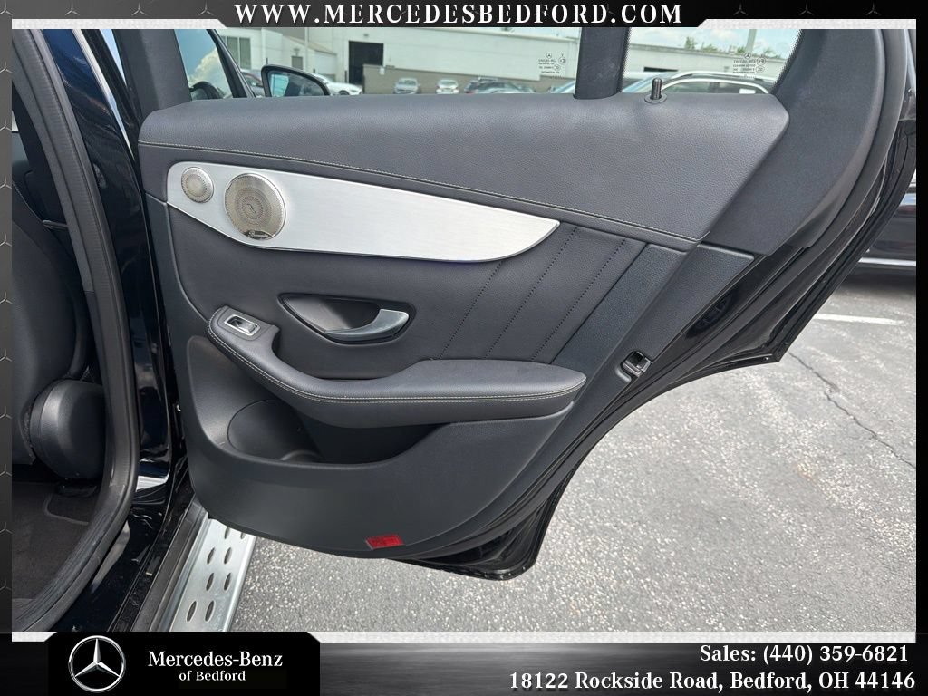 Used 2023 Mercedes-Benz GLC 300 4MATIC Coupe image 27