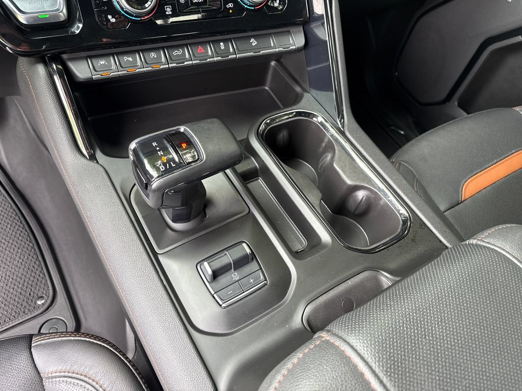Certified 2024 GMC Sierra 1500 AT4 w/ Technology Package AWD/4WD image 34