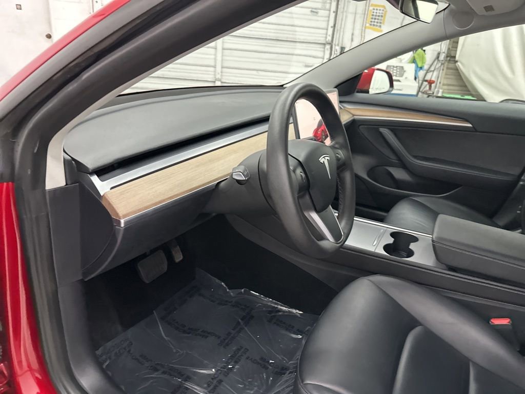 Used 2022 Tesla Model 3 image 9