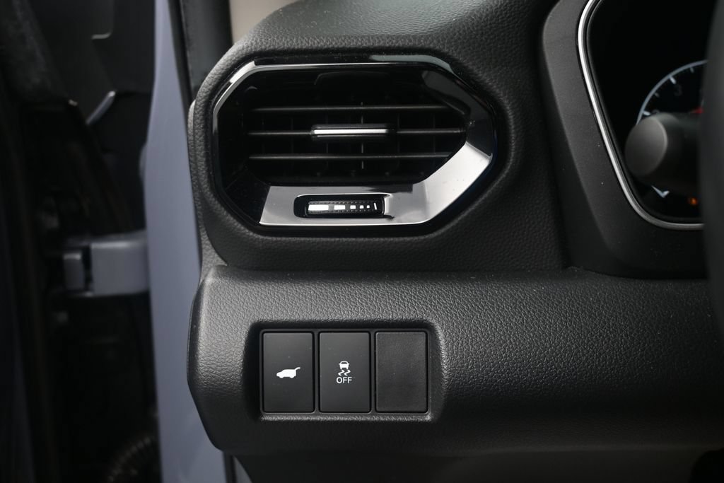 Used 2025 Honda Pilot Touring image 23
