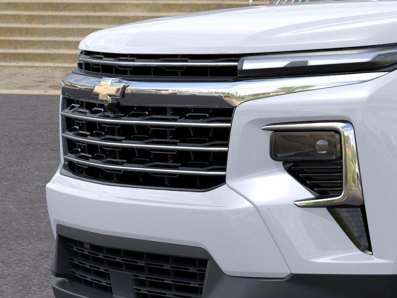 New 2026 Chevrolet Traverse LT w/ Driver Confidence Package FWD image 13
