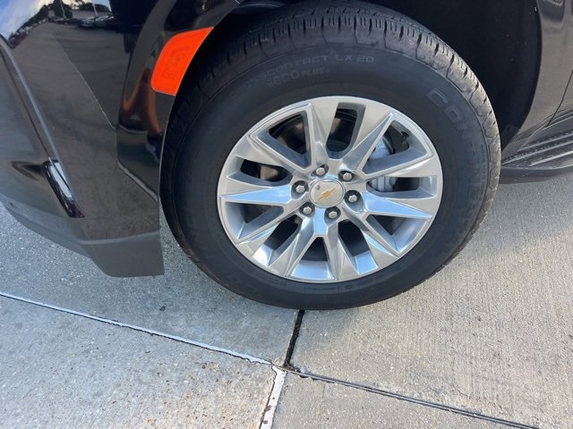 Used 2024 Chevrolet Suburban Premier image 35