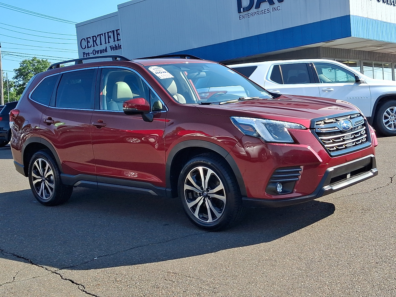 Used 2024 Subaru Forester Limited AWD/4WD image 3