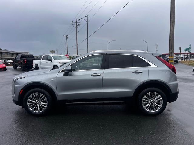 Used 2024 Cadillac XT4 Premium Luxury image 12