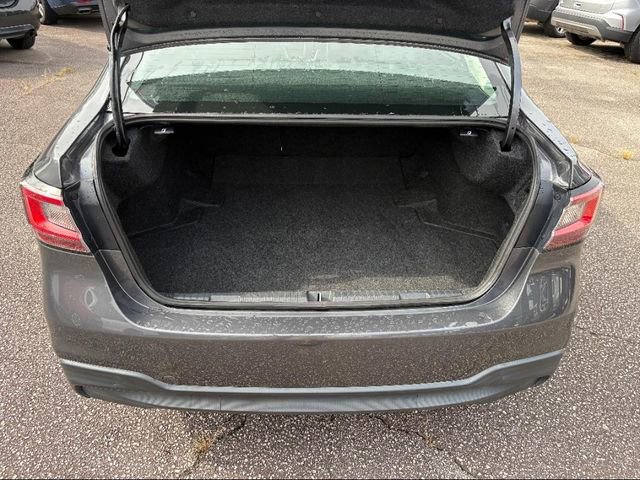 Used 2023 Subaru Legacy Premium image 23