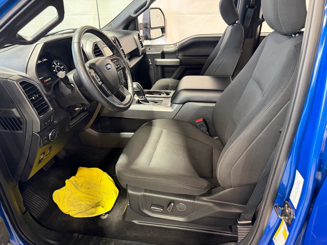Used 2018 Ford F150 XLT w/ Equipment Group 302A Luxury AWD/4WD image 21